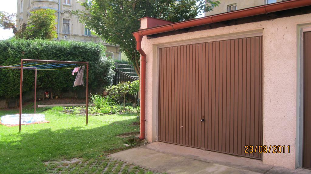 Villa Serena Κάρλοβι Βάρι Εξωτερικό φωτογραφία