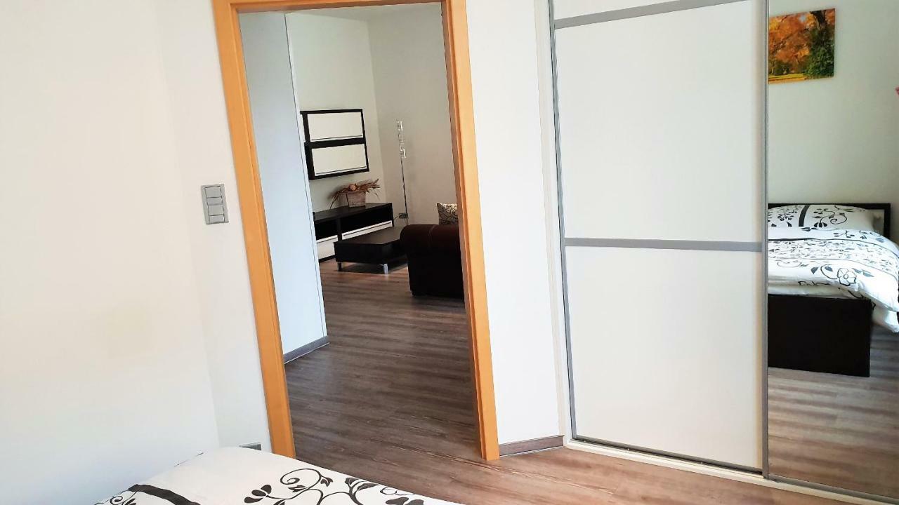 Villa Serena Κάρλοβι Βάρι Εξωτερικό φωτογραφία